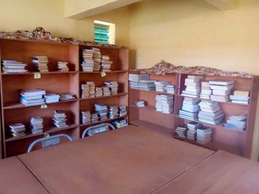 Illustration Page De Garde Inventaire Livres Bibliothèque Municipale